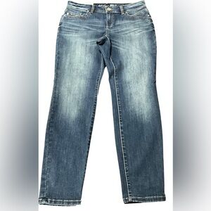 New Women’s Pants,”INC-DENIM”,skinny Leg Blue Color Size 10regular fit Strech